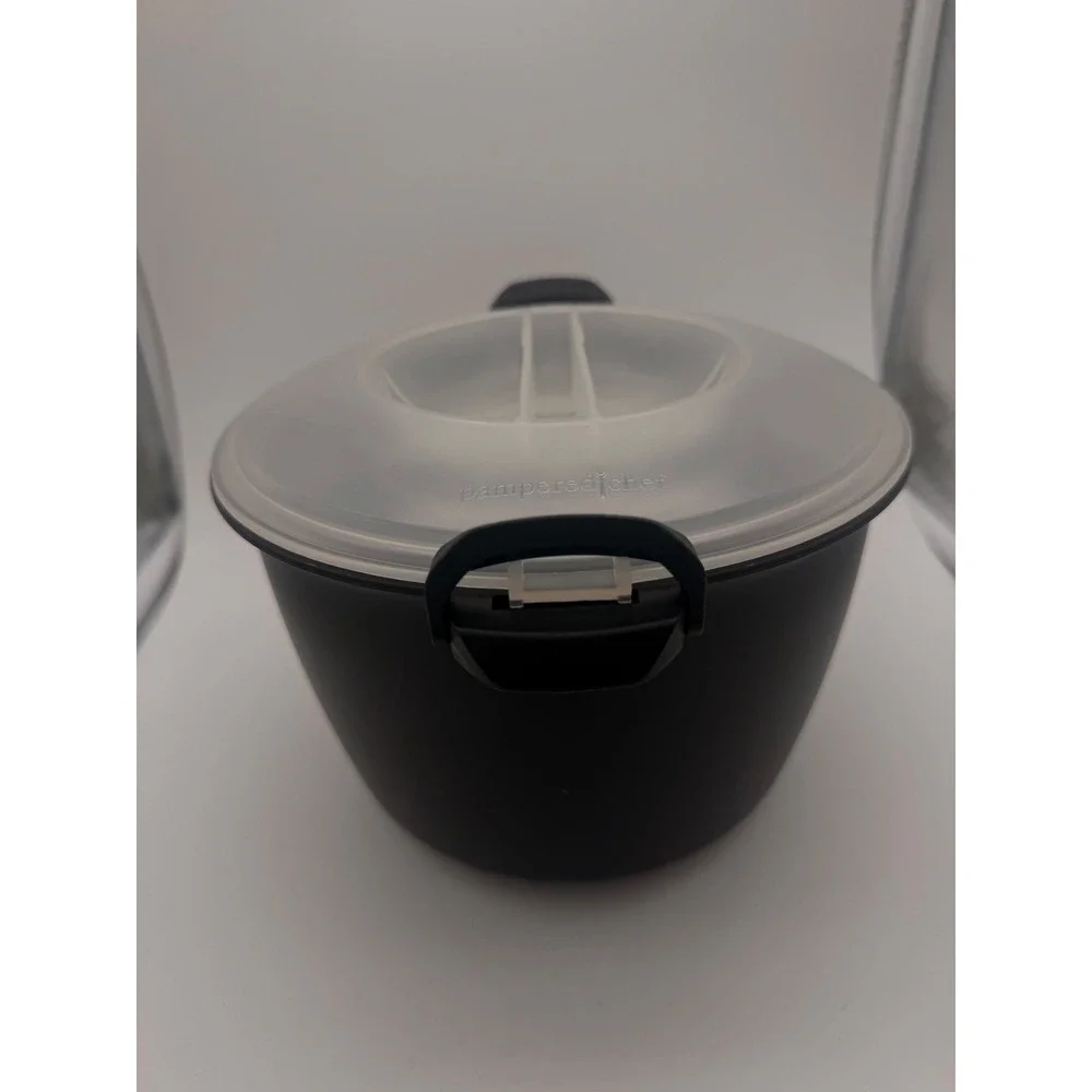 Pampered Chef Rice Cooker Plus Black Microwave Steamer 3 Quart 2779 Made in USA